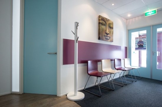 Wachtruimte fysiotherapie Roermond Wachtruimte fysiotherapie Roermond